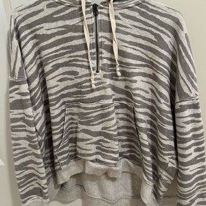 American Eagle quarter zip hoodie
